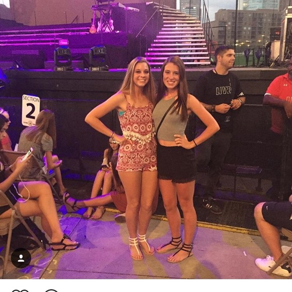 Romper - Picture 2 of 2